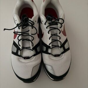 Nike Men's White and Black Athletic Shoes with Red Accents